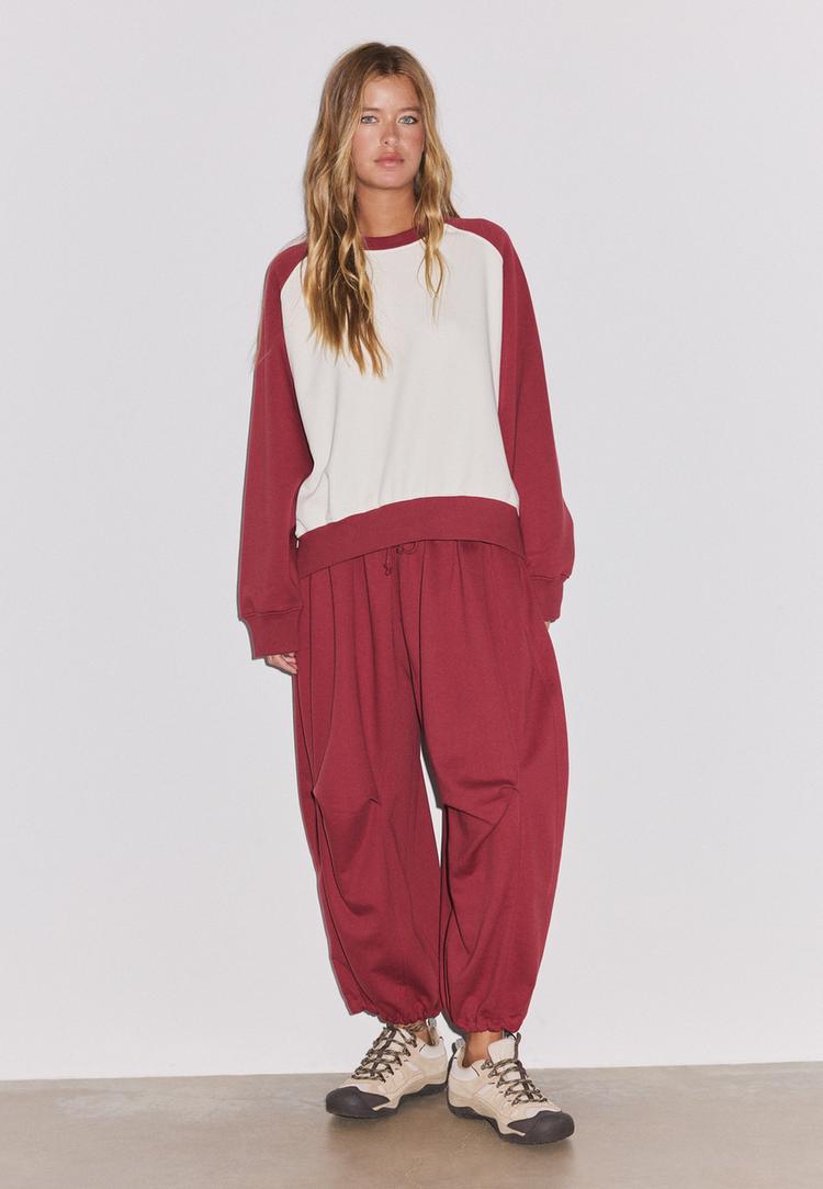 cropped sweater met contrast