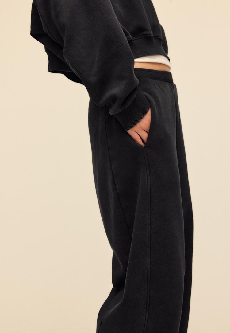 yumu%C5%9Fak dokulu acid wash jogger pantolon