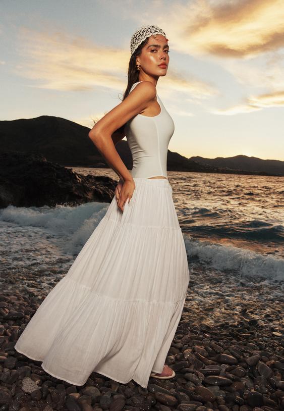 Stradivarius Jupe Midi Bohème Blanc M