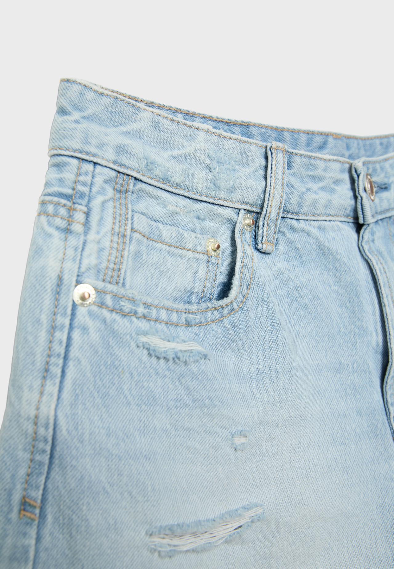 D75 Ripped denim shorts — LIGHT BLEACH