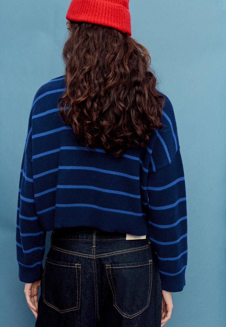 %C3%A7izgili crop fit triko kazak