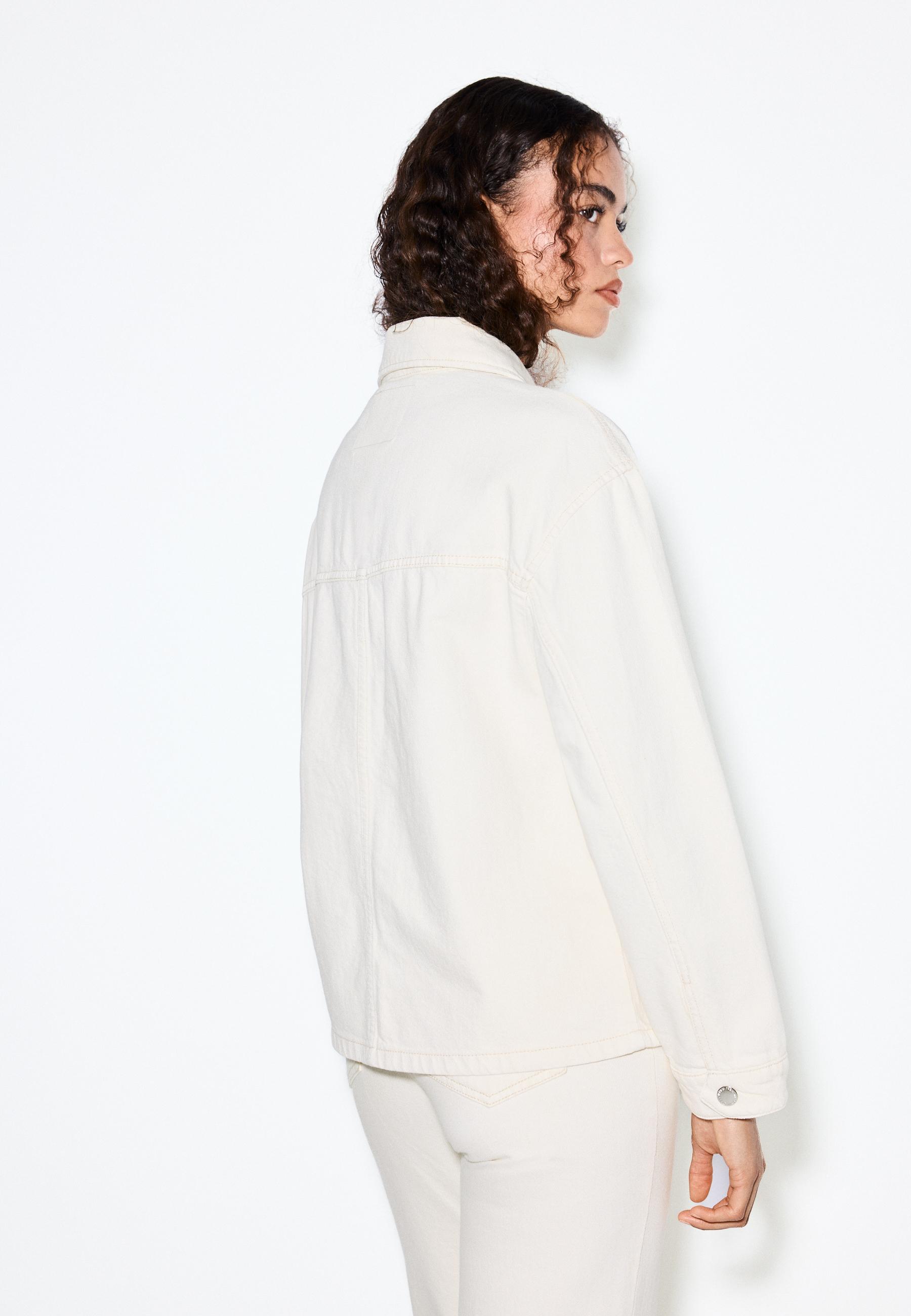 Patch pocket jacket — Vanilla