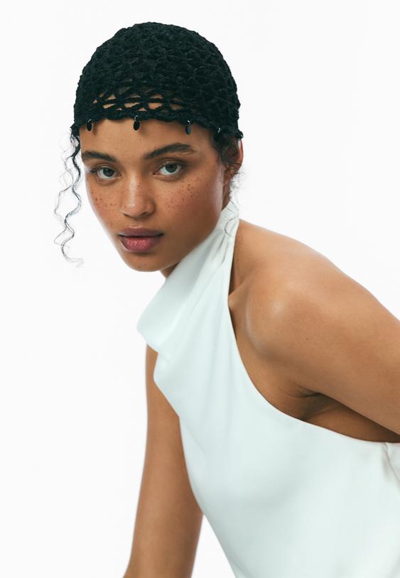 Satenski Top S Američkim Izrezom