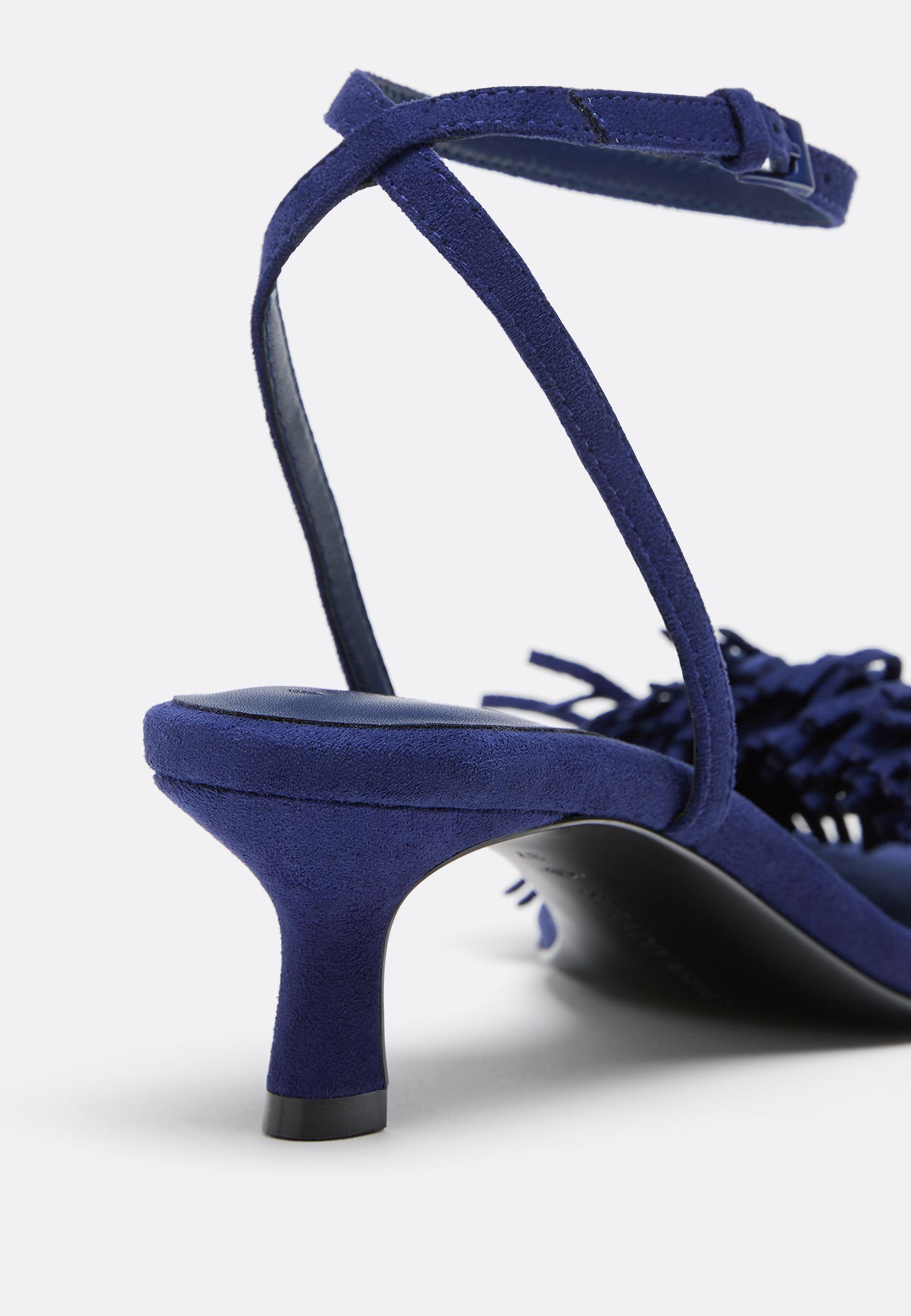 Leather-effect fringed heeled sandals — BLUE