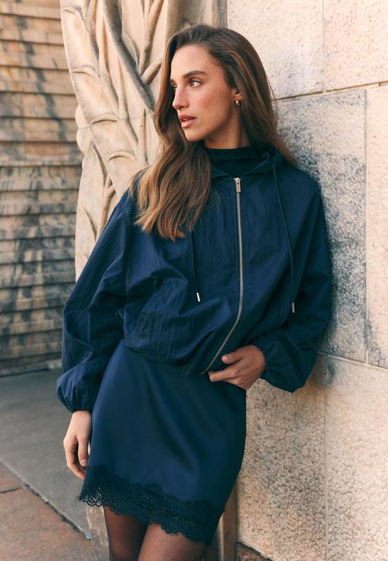 Stradivarius Basic Nylon Hooded Jacket Navy Blue L