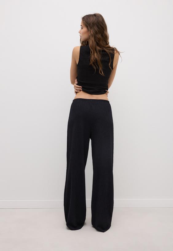 Stradivarius Pantalon Fluide Effet Froissé Noir Xl