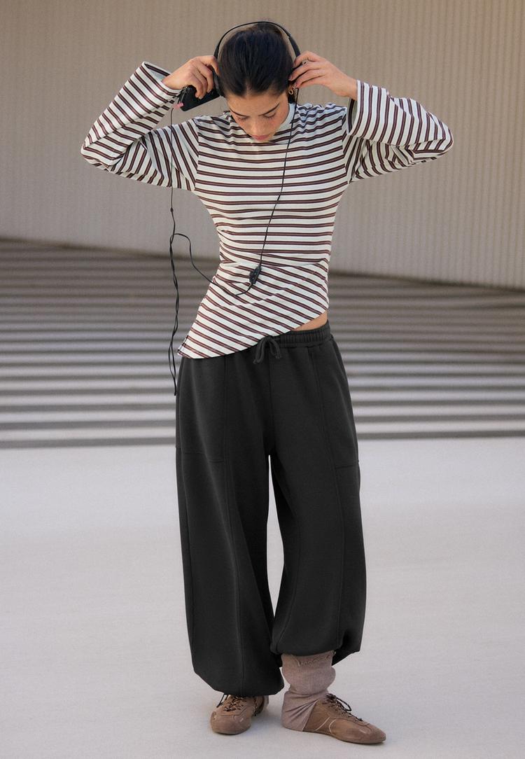 Asymmetric long sleeve striped T-shirt — Pastel green