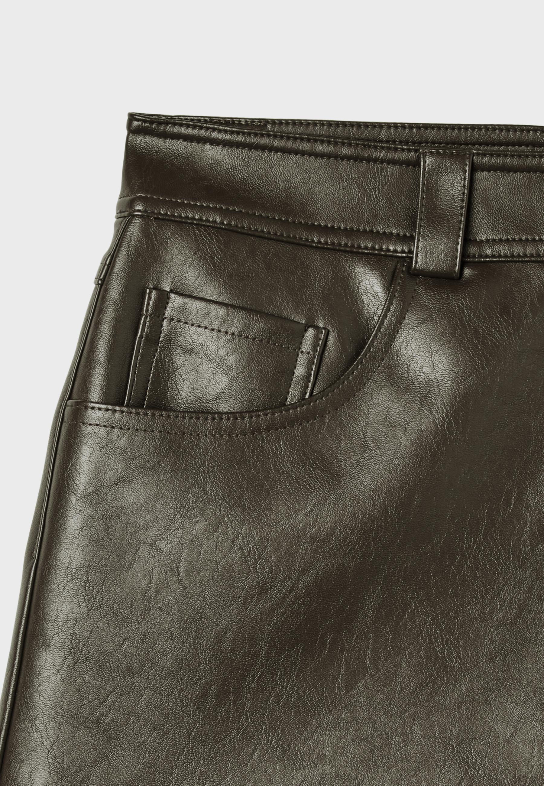 Stradivarius D62 Suni deri şort etek görsel 4