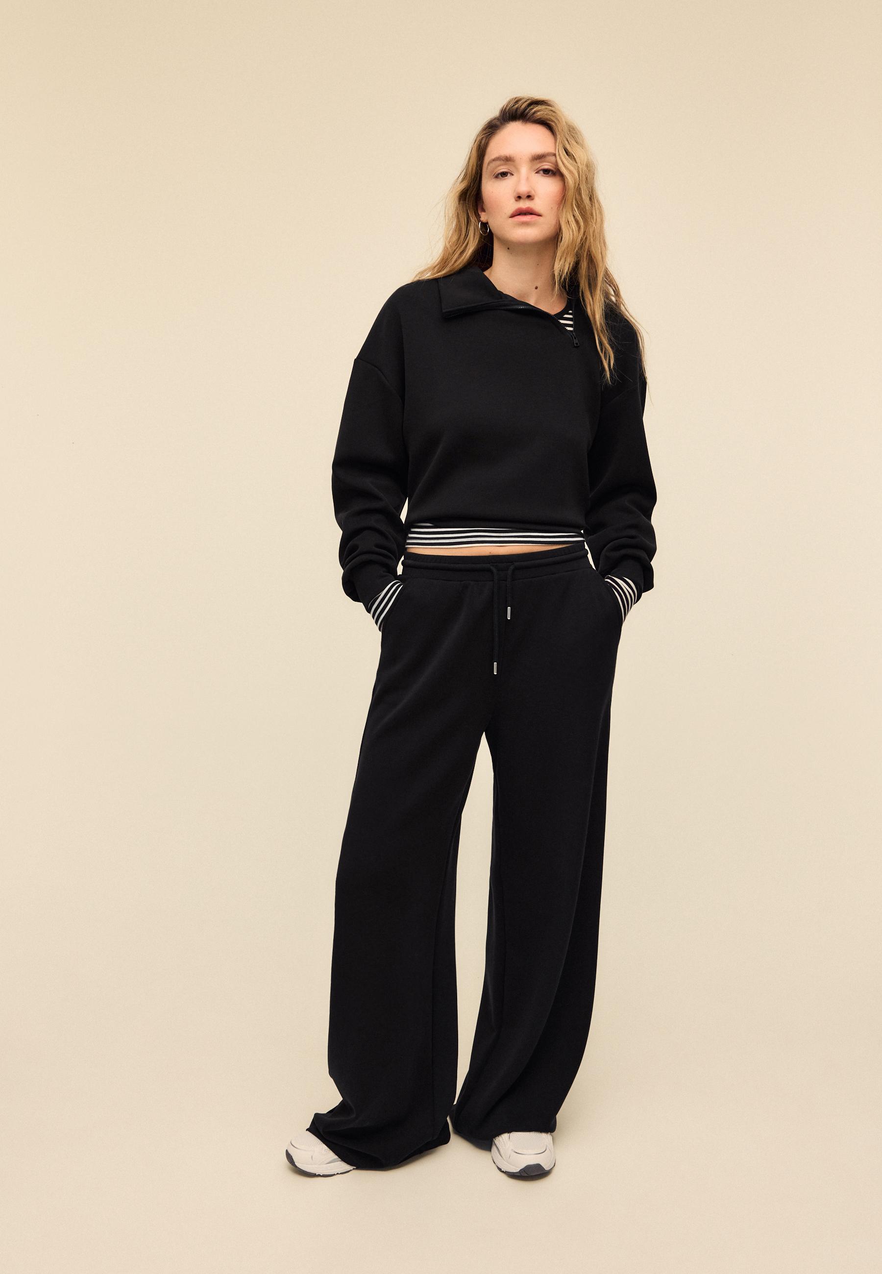 Soft-touch balloon jogger trousers with turn-up waist — Black