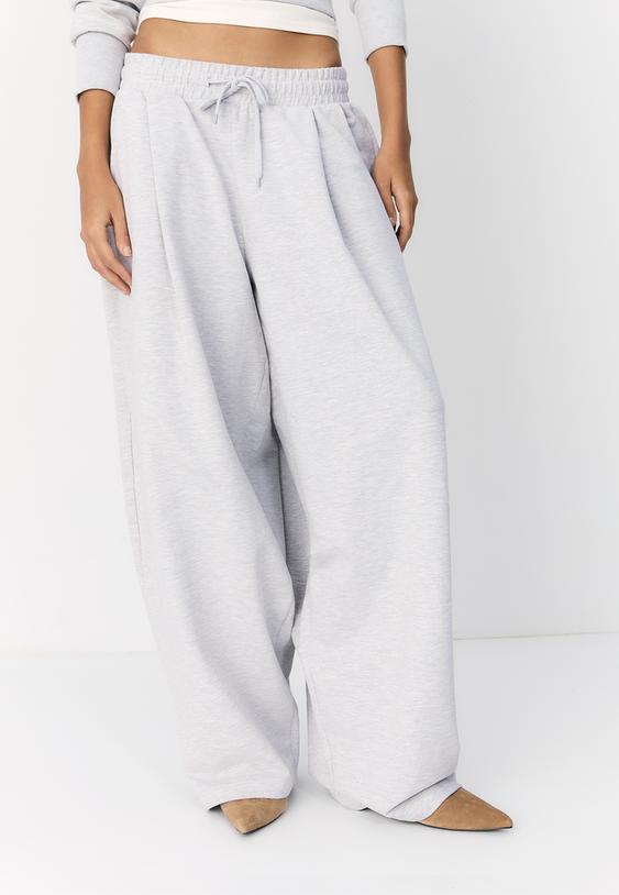 Stradivarius Balloon Jogger Trousers With Darts Grey Melange L