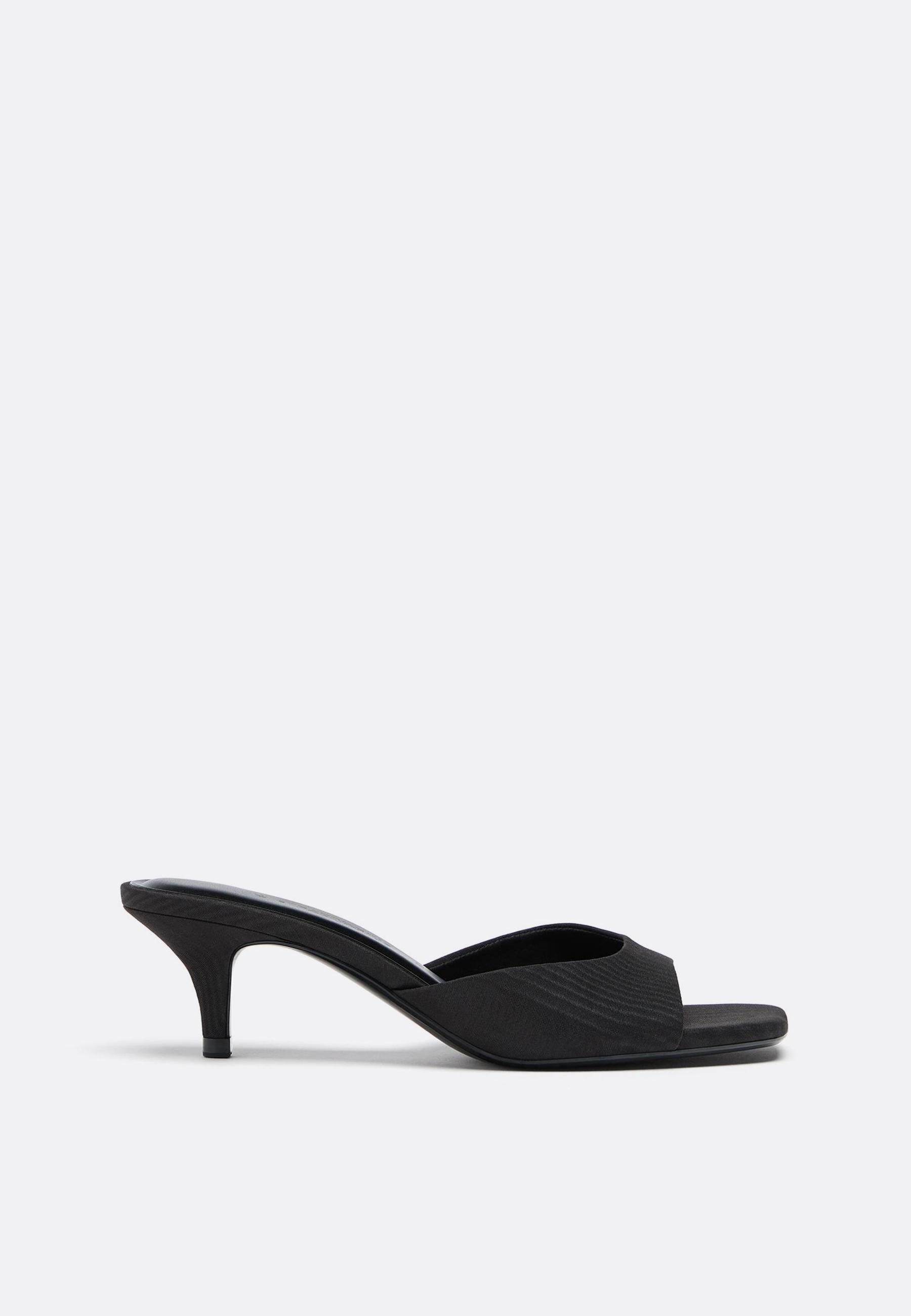 Stradivarius Mules Με Τακούνι Μαύρο 39