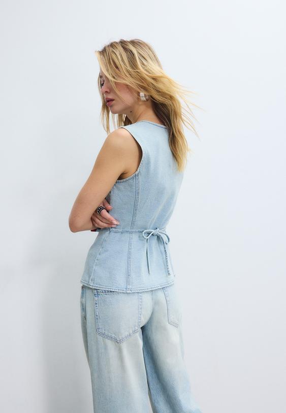 Stradivarius Fitted Denim Top Medium Blue Denim Xs