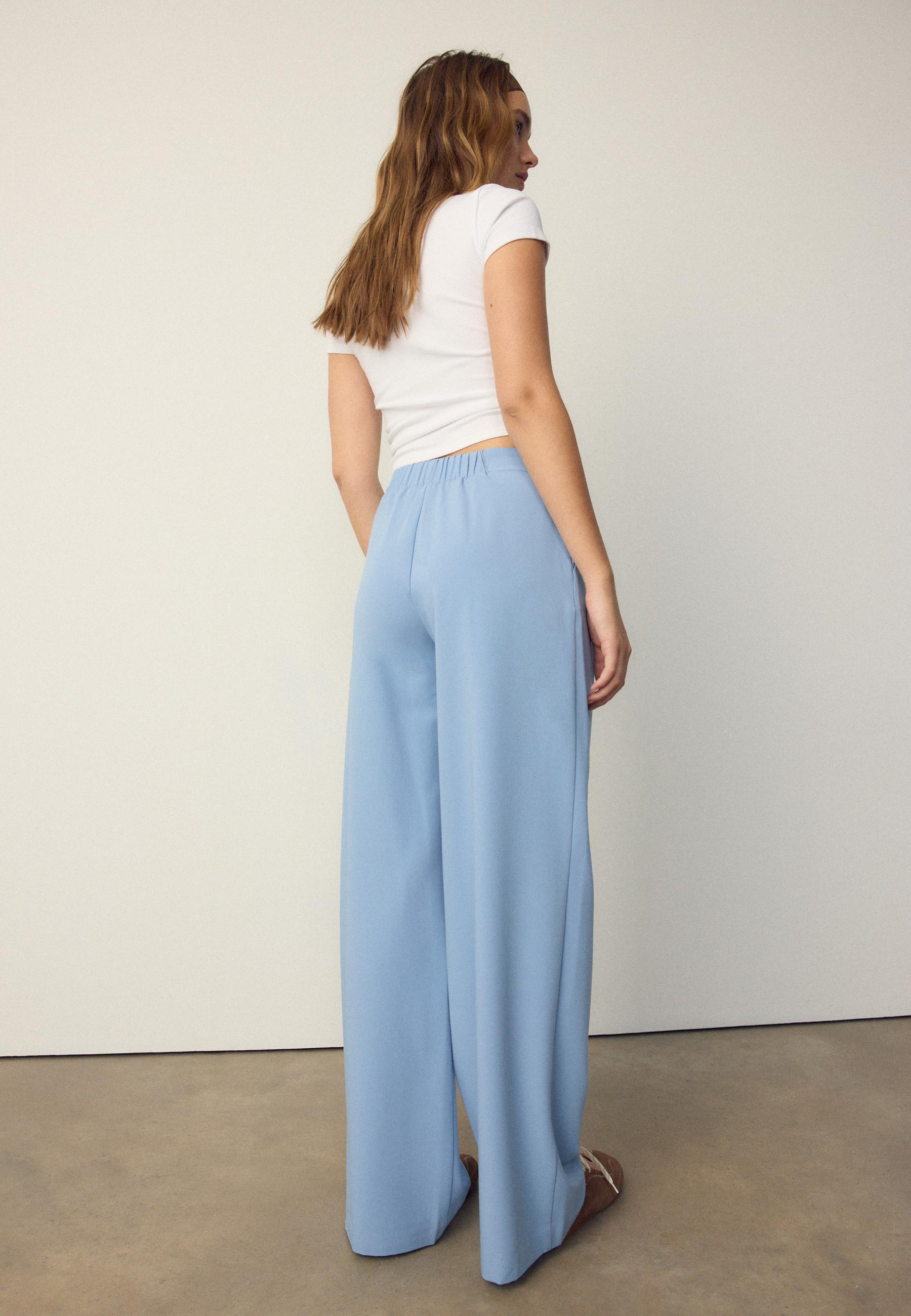Wide-leg trousers with buckle detail — Sky blue