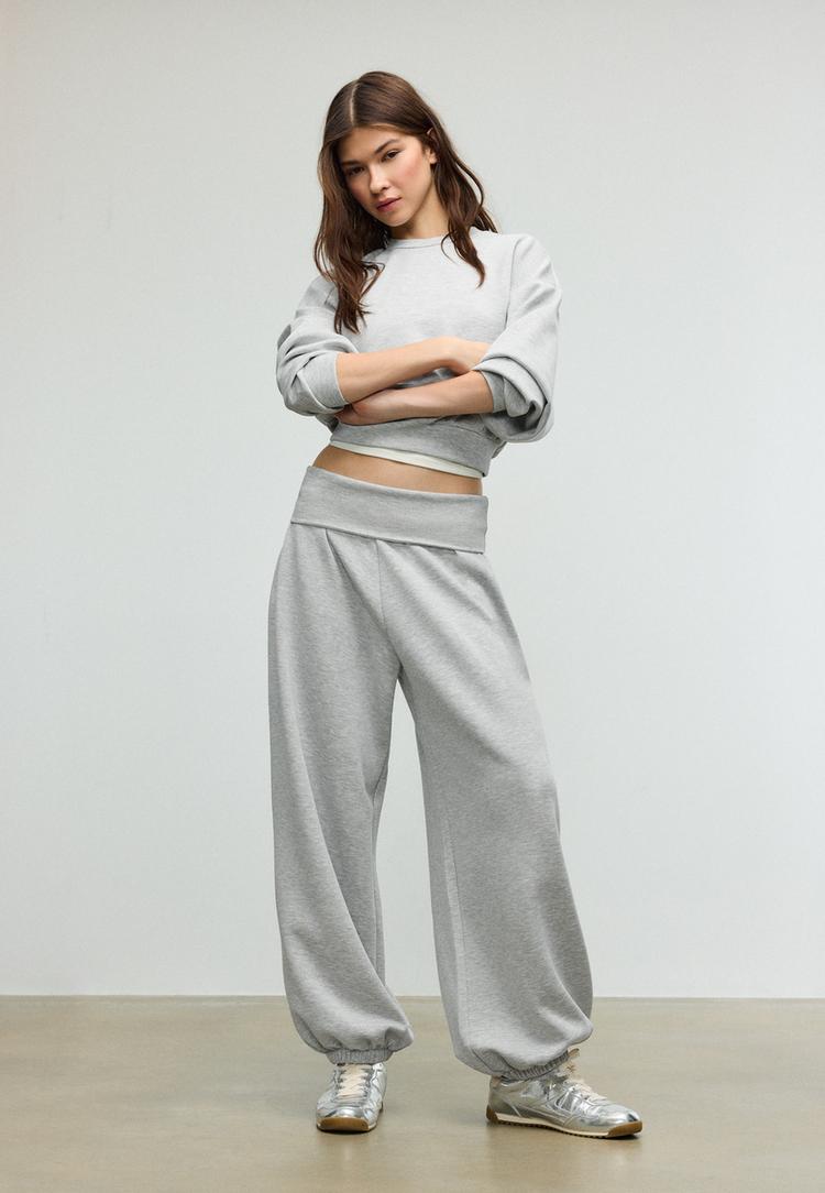 pofmouw joggerbroek met zachte omgeslagen taille