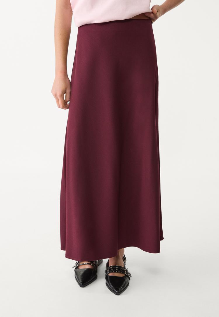 falda fluida midi capa