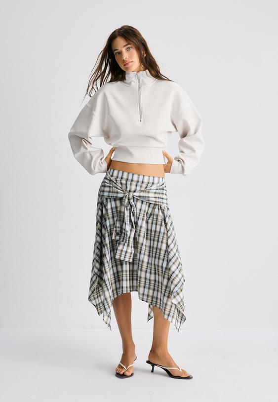 b10 fermuarlı yaka sweatshirt