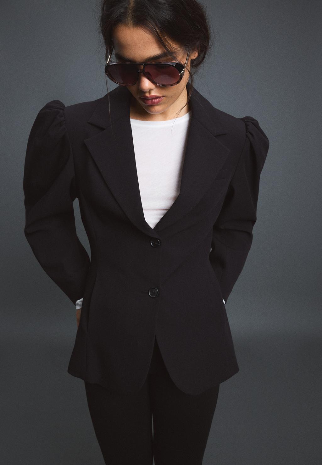 Stradivarius Həcmli qollu blazer