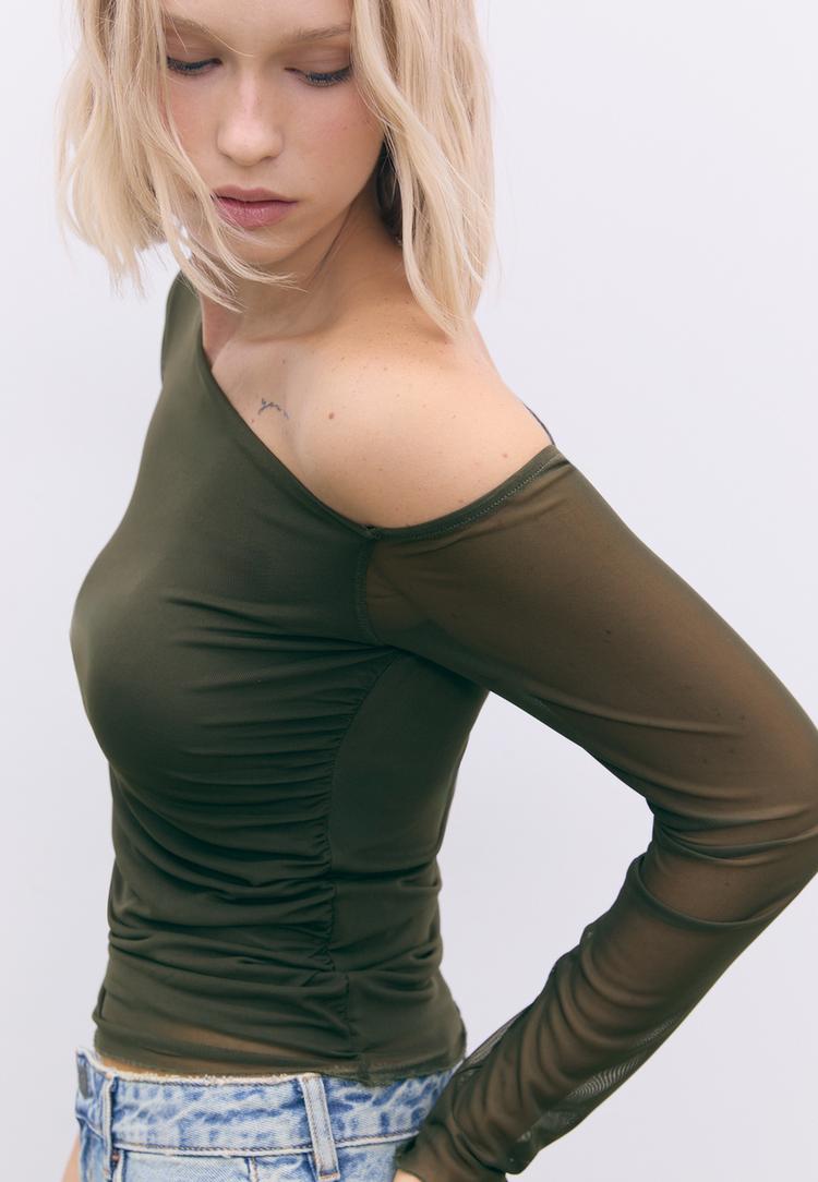 tshirt assimetrica tule