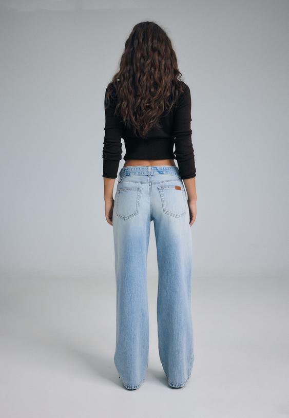 jeans de perna larga com cintura dupla