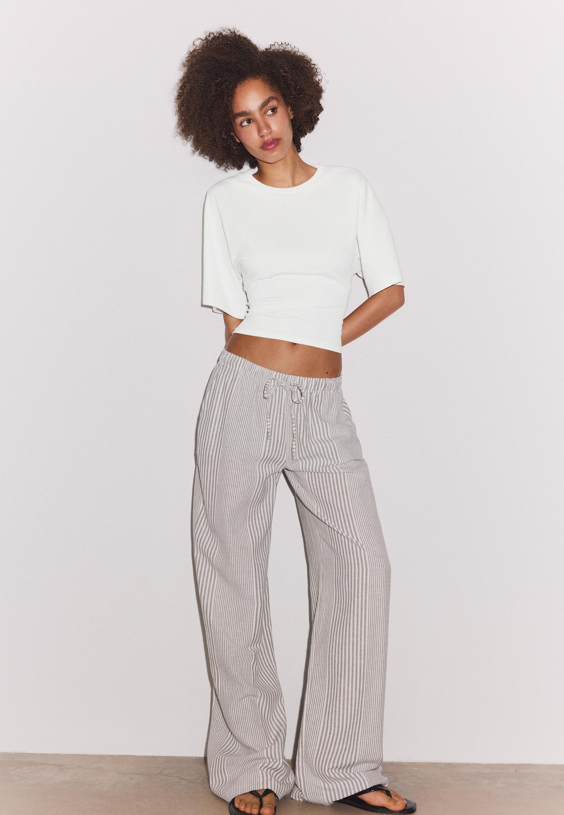 Flowing striped linen blend trousers — Grey