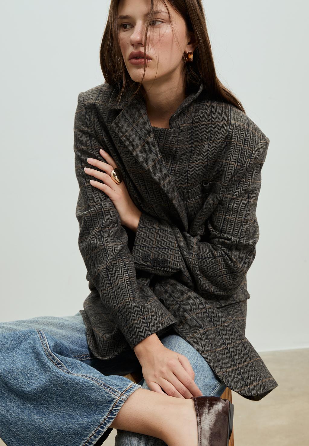 Check oversize blazer