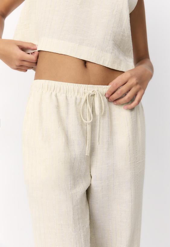 Stradivarius Pantalon Fluide Effet Lin Fil Métallisé Pierre L