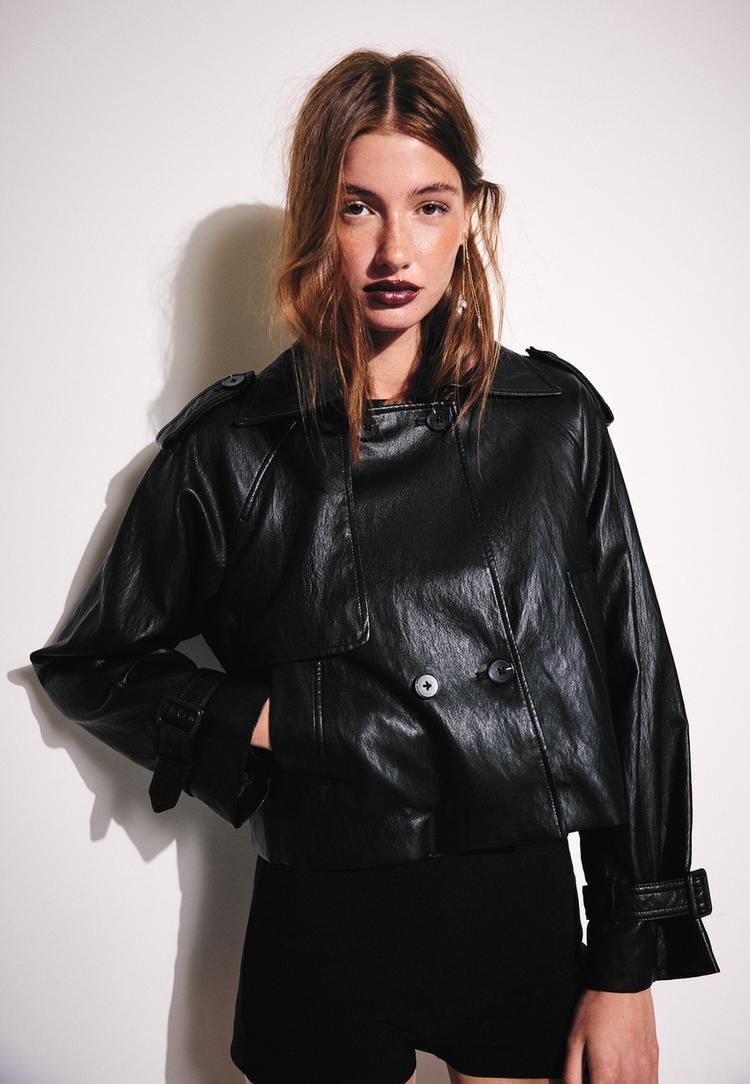 Cropped leather effect trench coat — Black