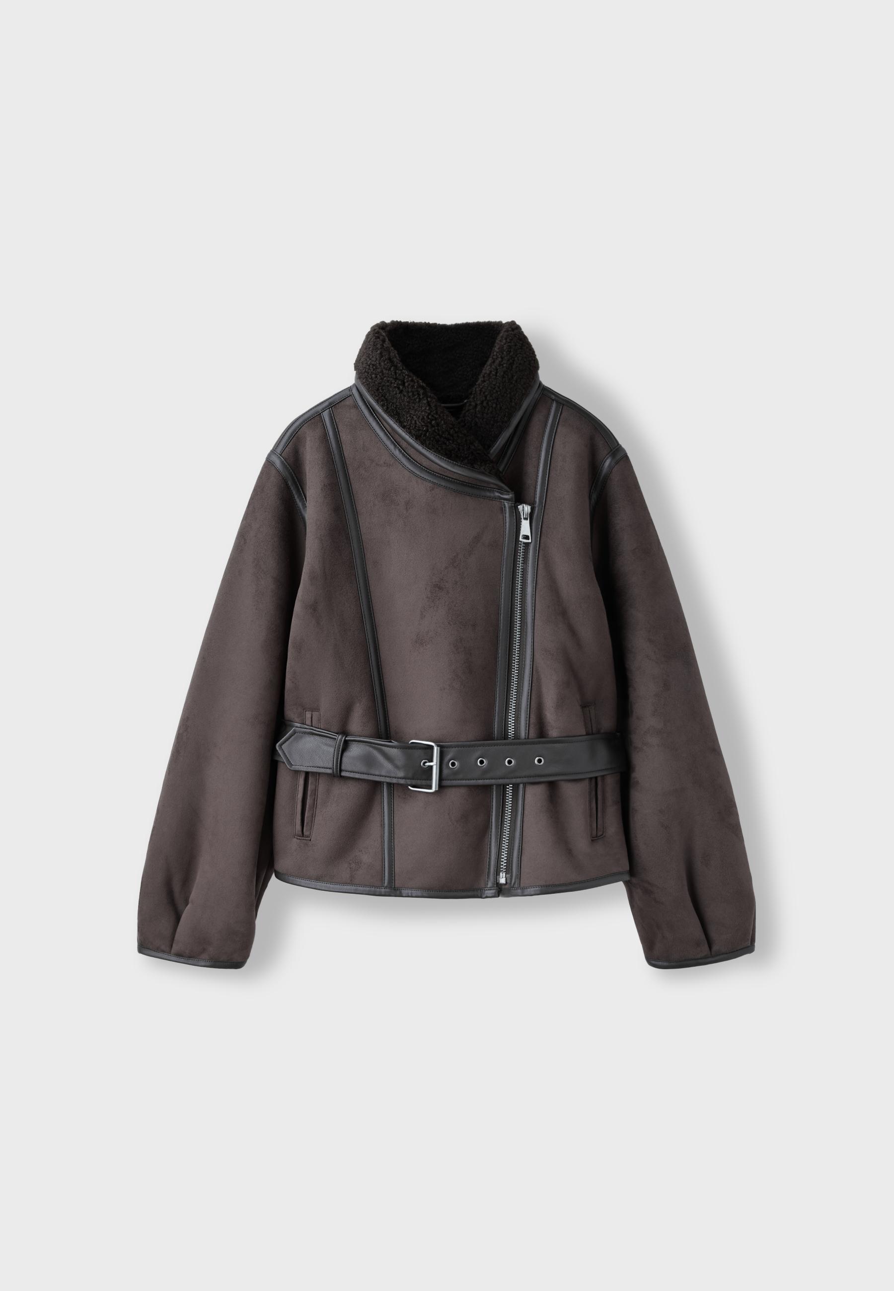 Stradivarius İçi kürklü kruvaze ceket