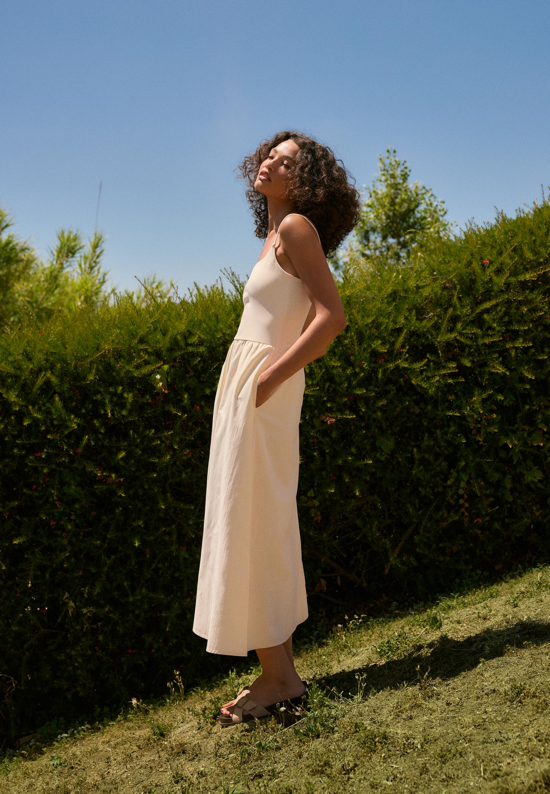 Two-material strappy midi dress — Ecru