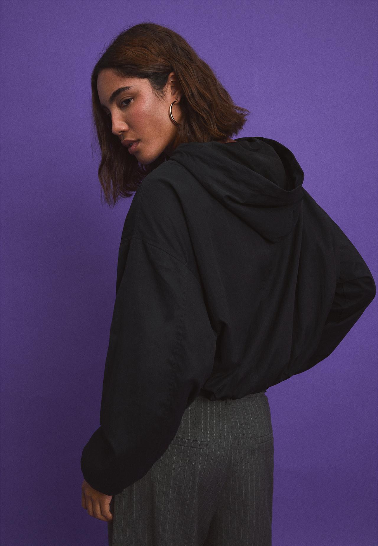 Basic nylon hood jacket — Black