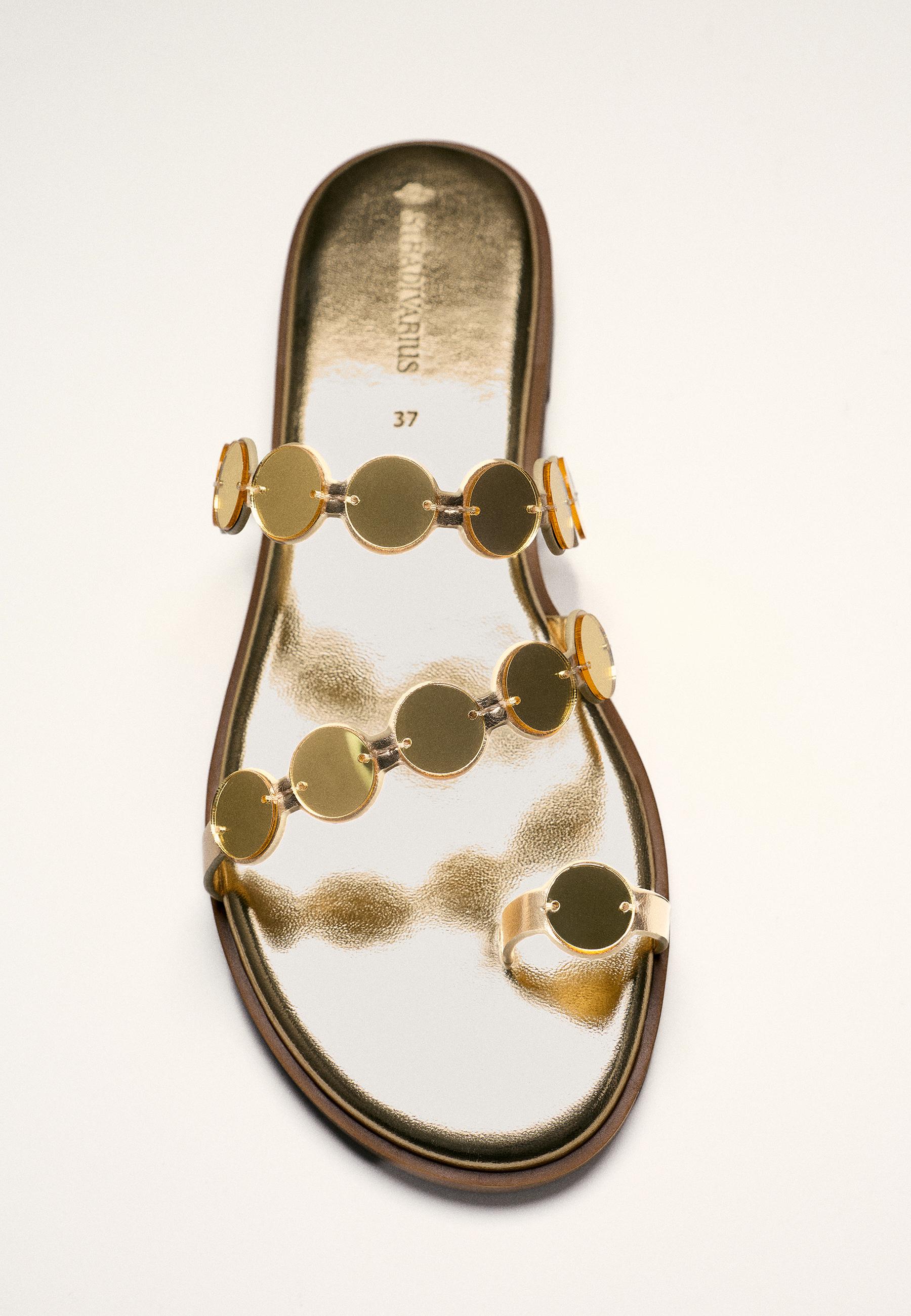 Flat mirror stud sandals — GOLD