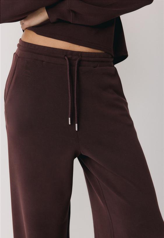 Stradivarius Soft-Touch Palazzo Jogger Trousers Brown Xl