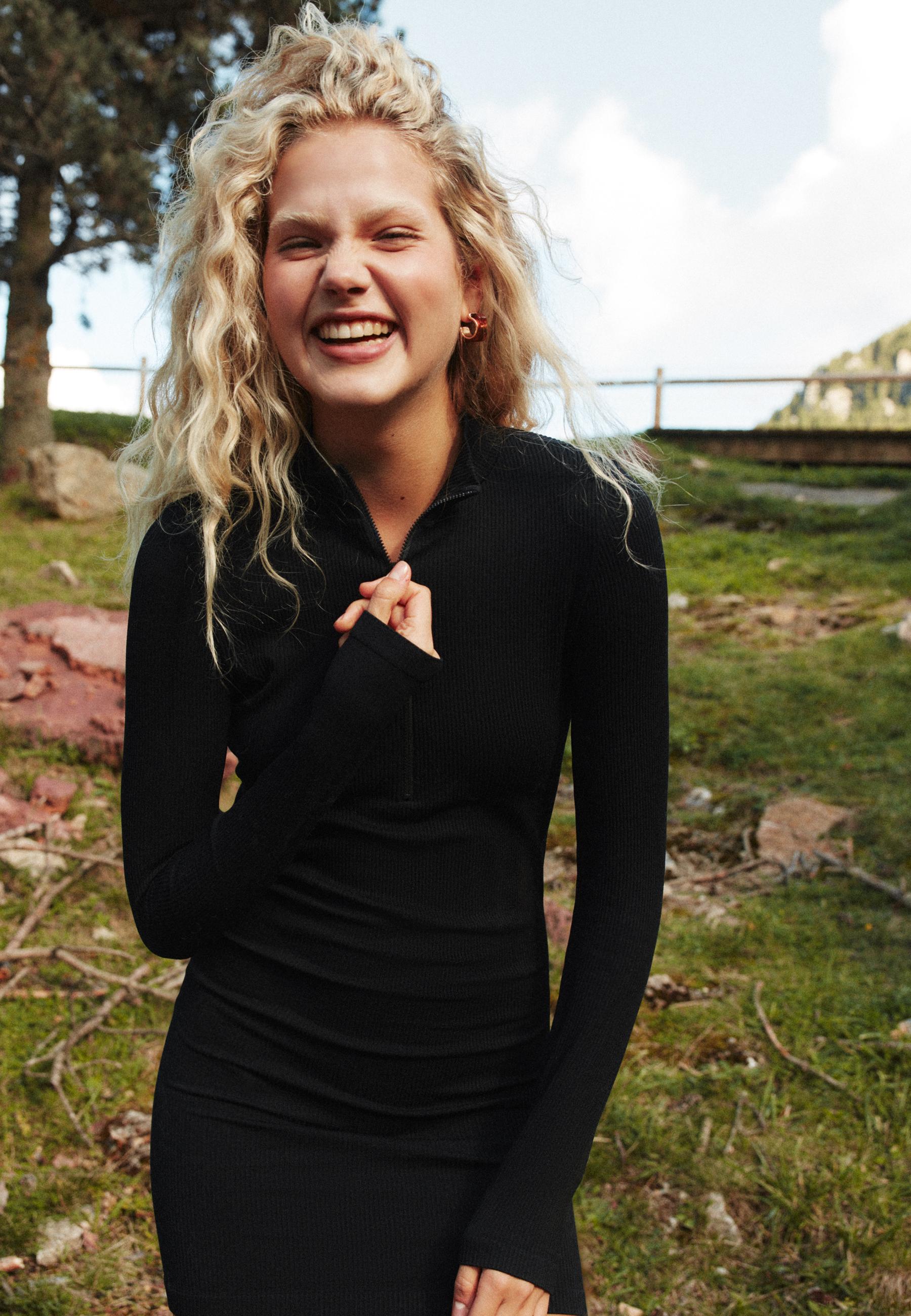 Short zip-up dress - Women's fashion | Stradivarius Azerbaijan