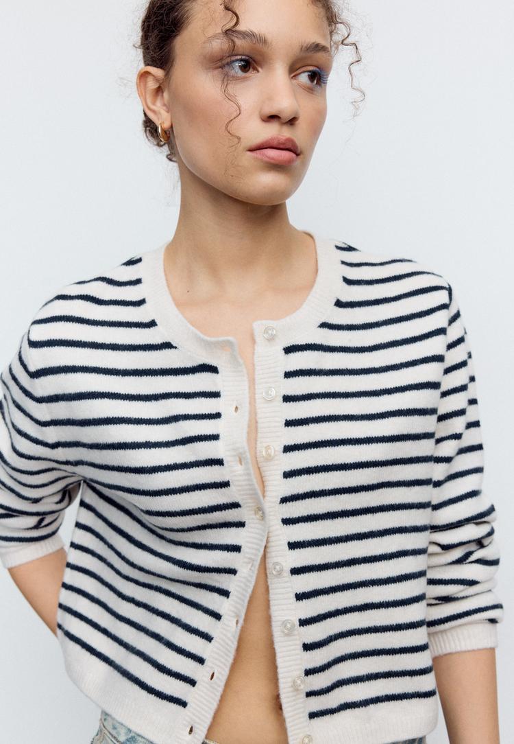 chaqueta punto botones tacto suave