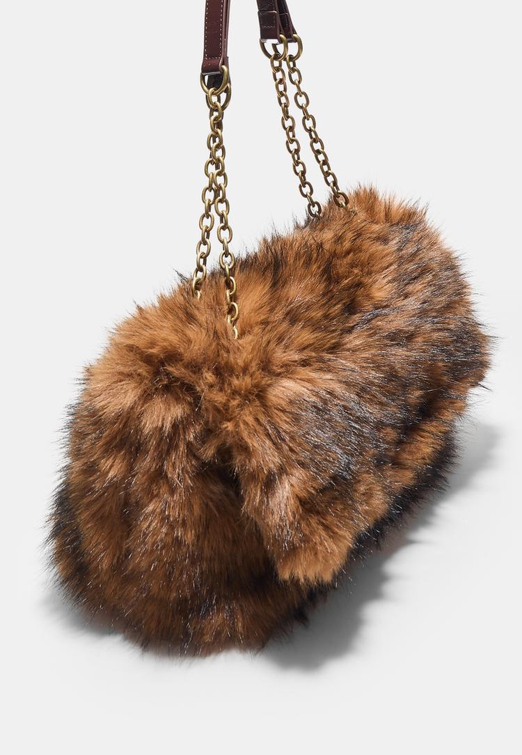 bolso bandolera rectangular efecto pelo