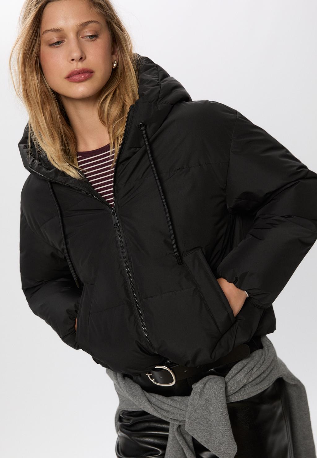 Cazadora acolchada oversize capucha