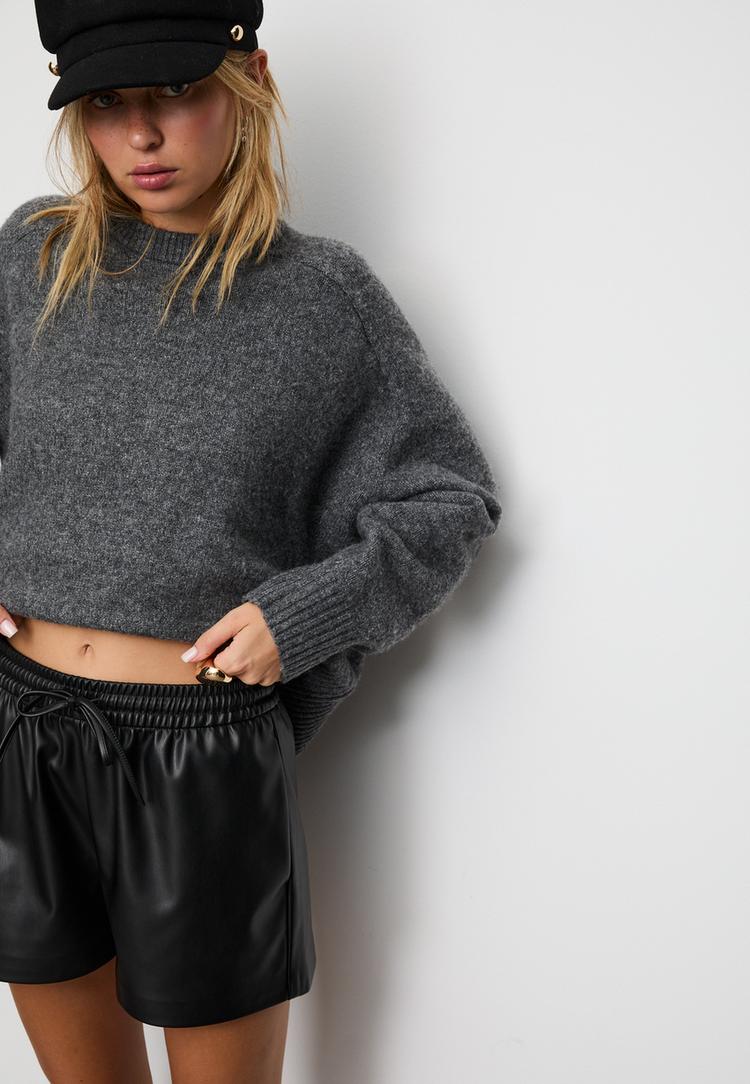 leather effect shorts with drawstrings