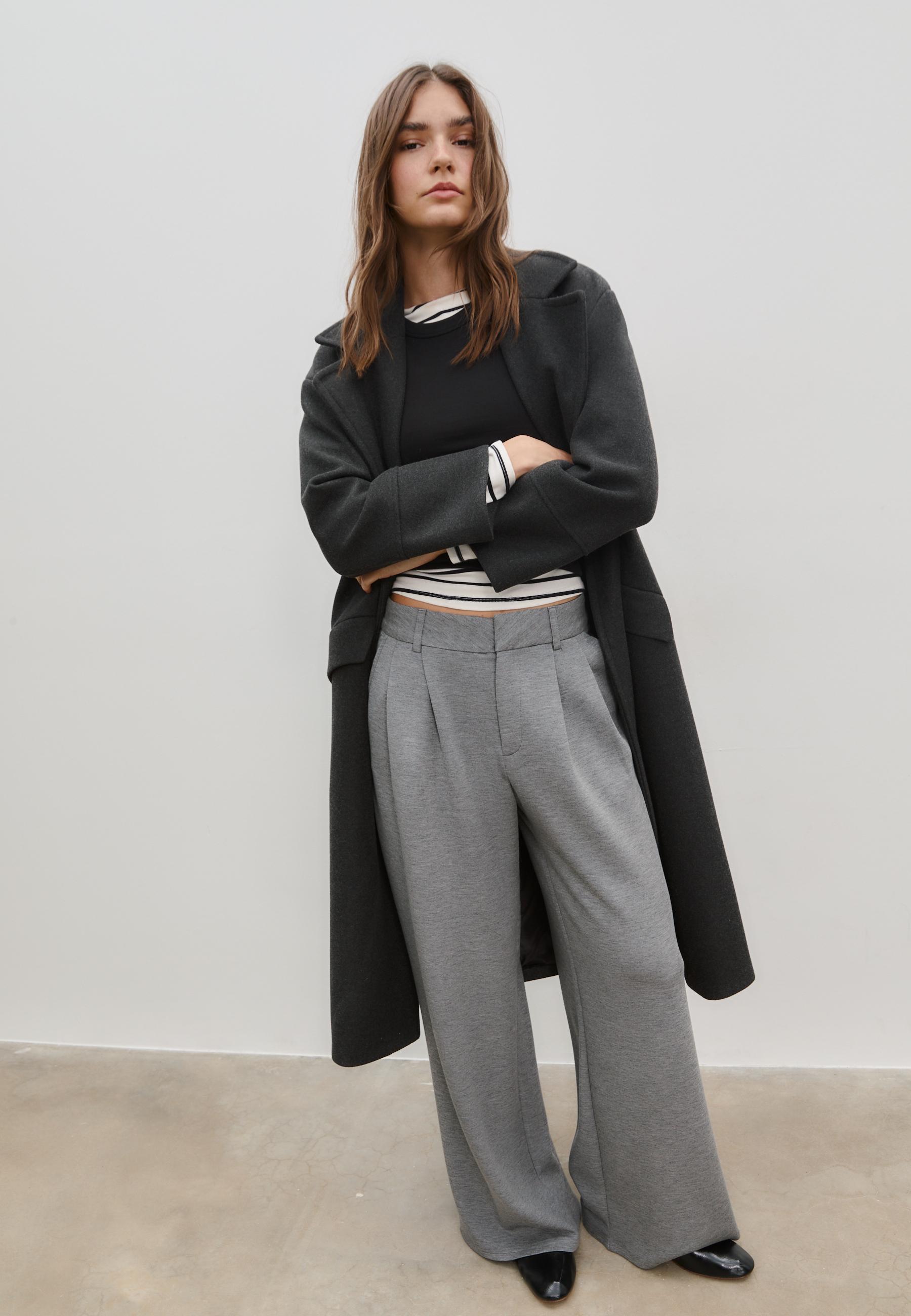 Soft-touch smart trousers — Dark grey