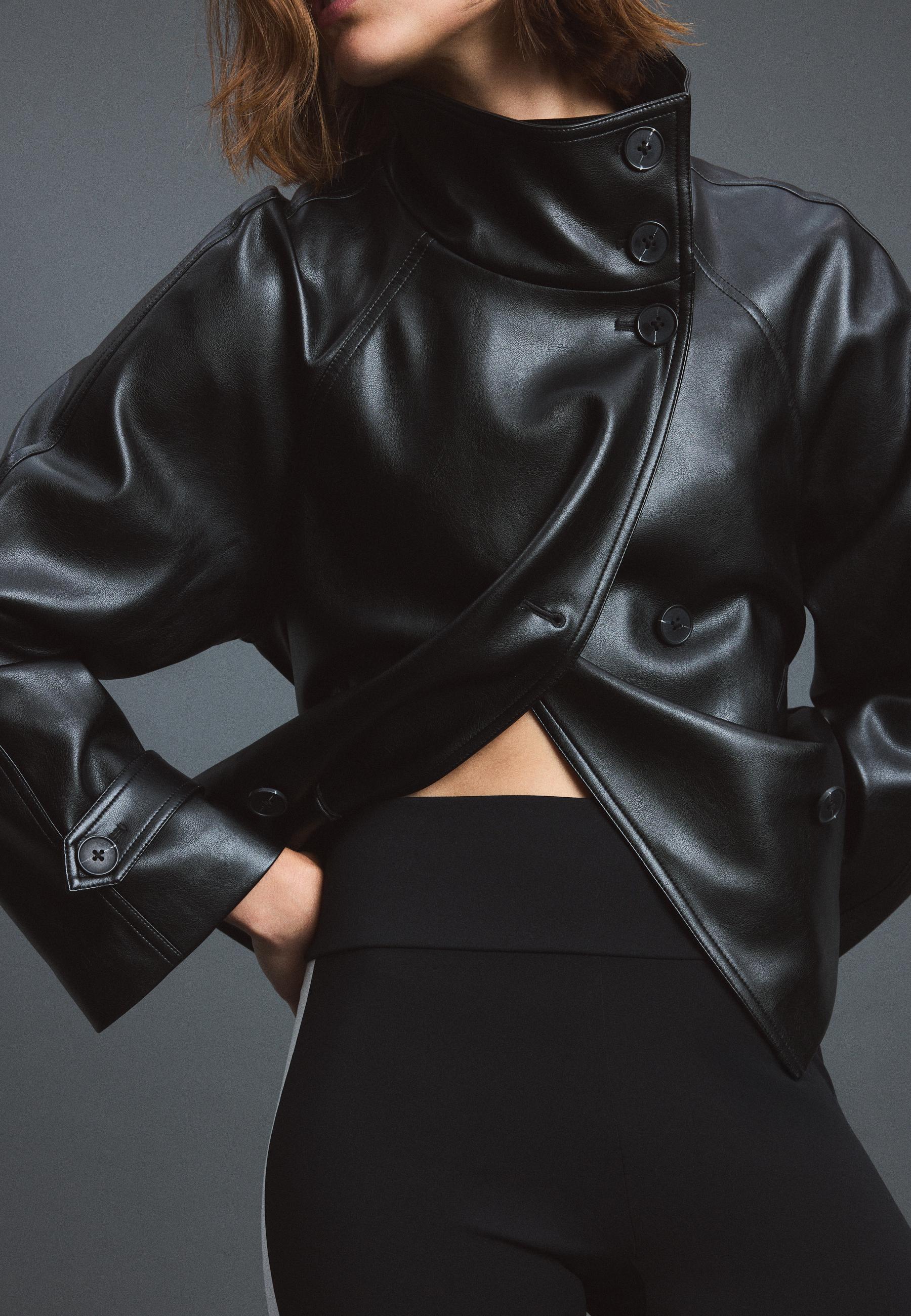 Side-stripe leggings — Black