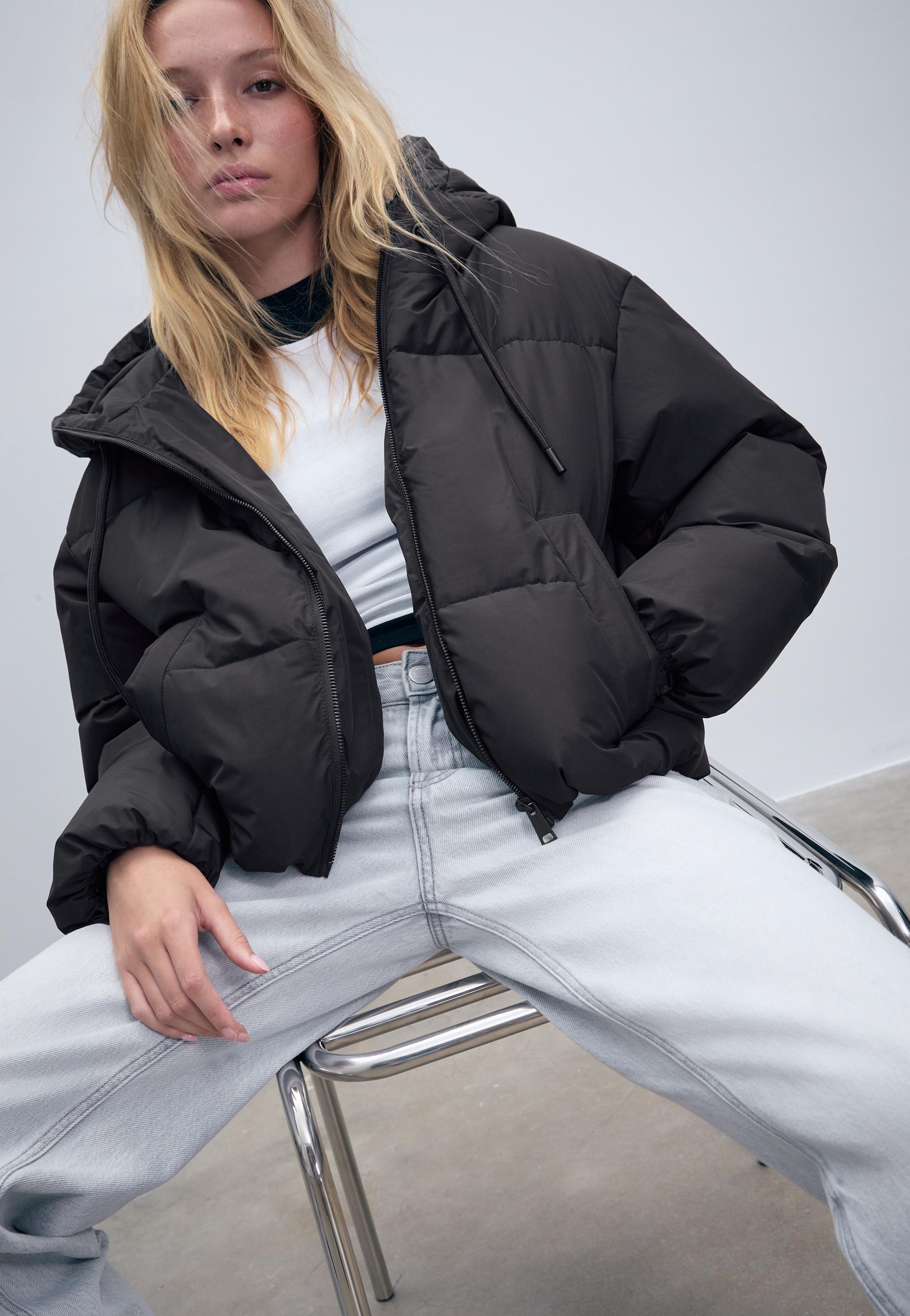 [s/e/o] OVERSIZED PUFFER JACKET /追跡付 Women's Oversized Puffer Jacket | PUMA