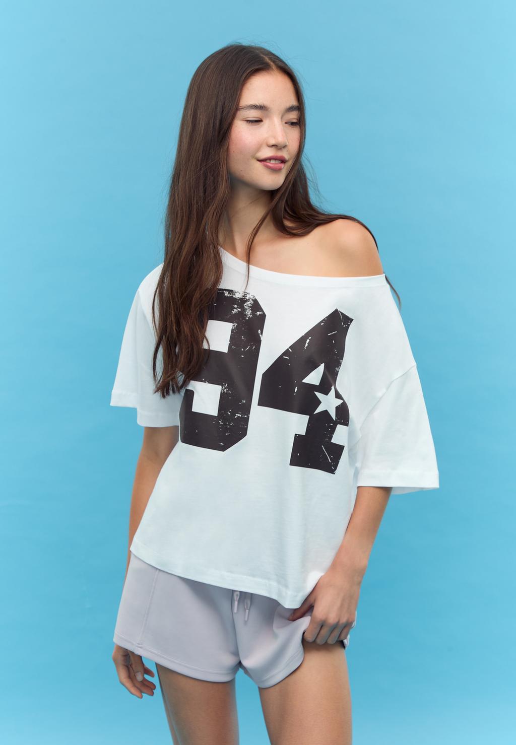T-shirt met print en boothals