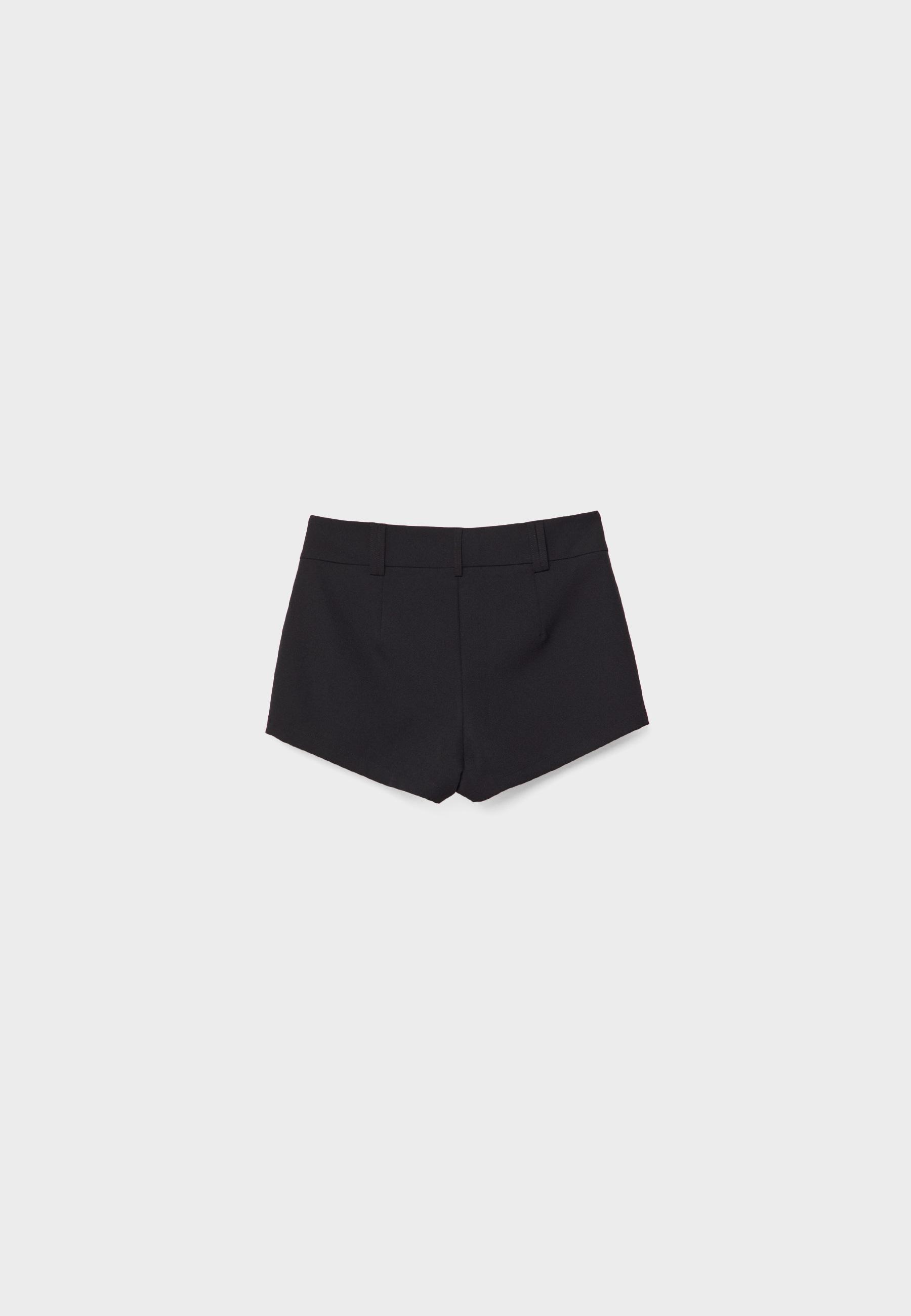 Slim fit tailored mini shorts — Black