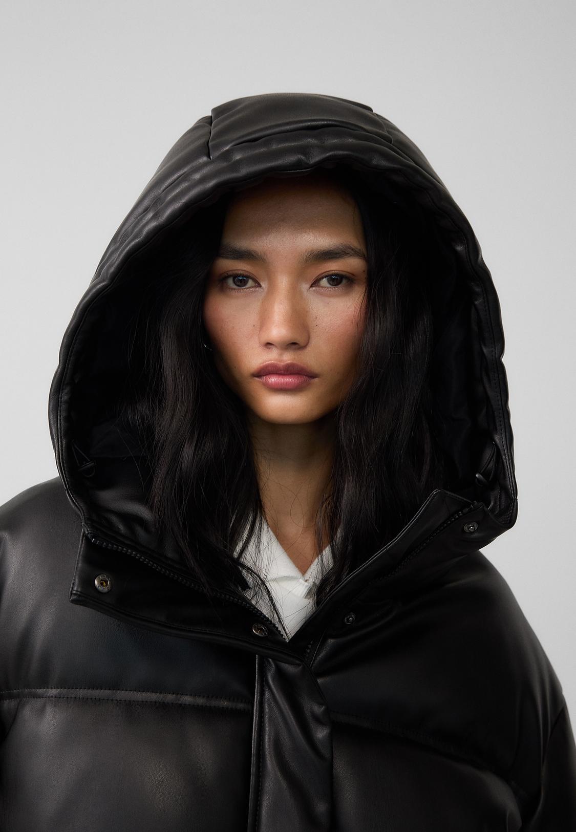 Stradivarius Piumino Nero Giubbotto Donna Stradivarius