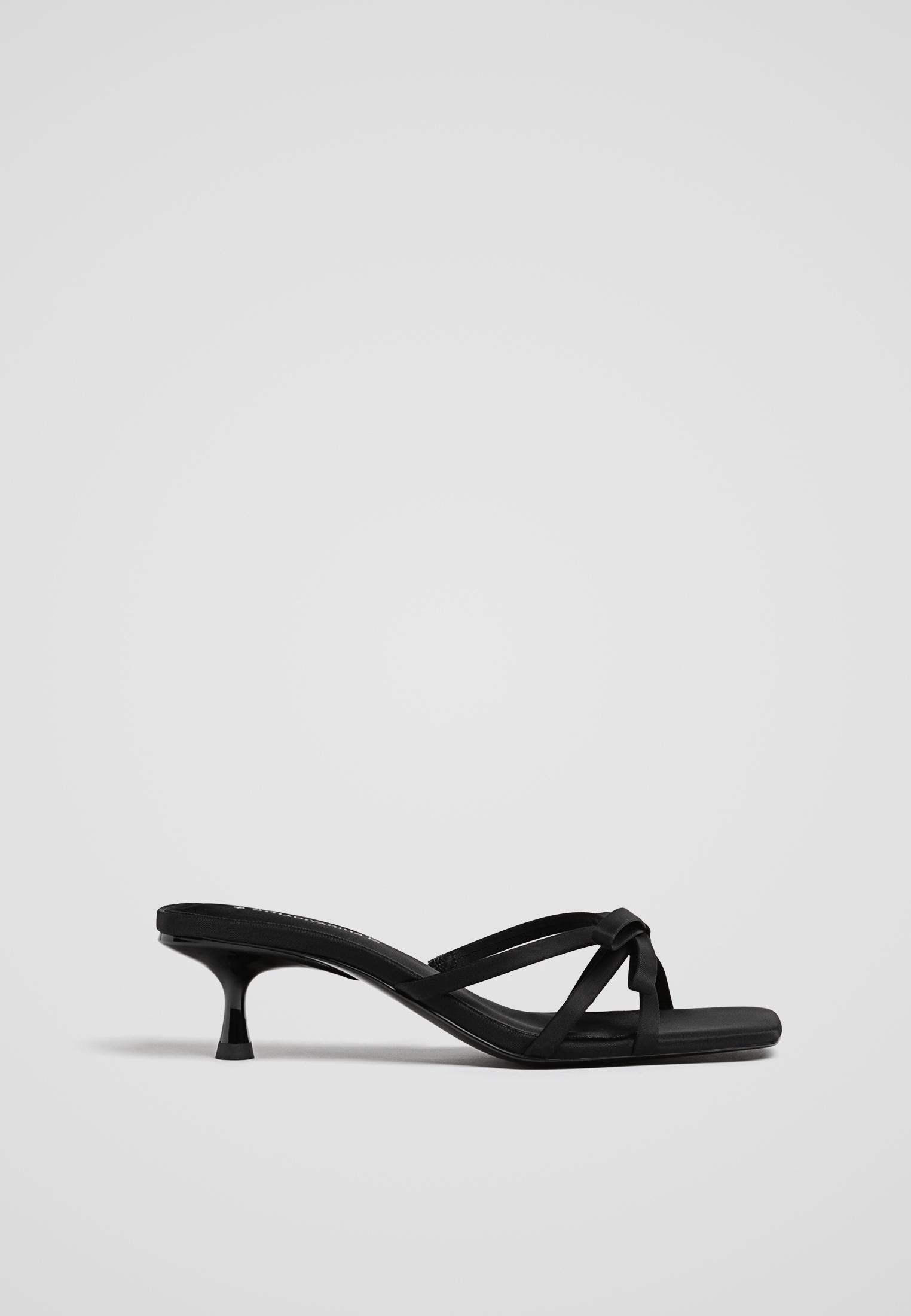 Stradivarius shops sandales talons