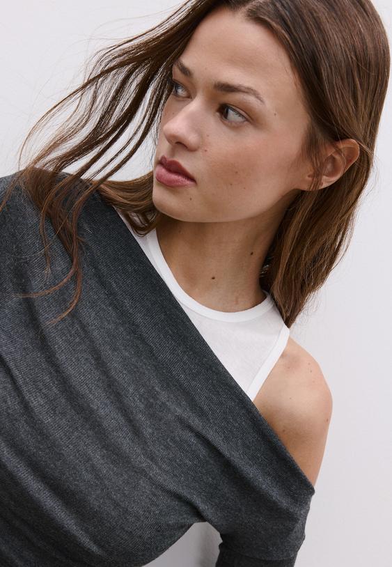 asymmetrisches-doppeltshirt