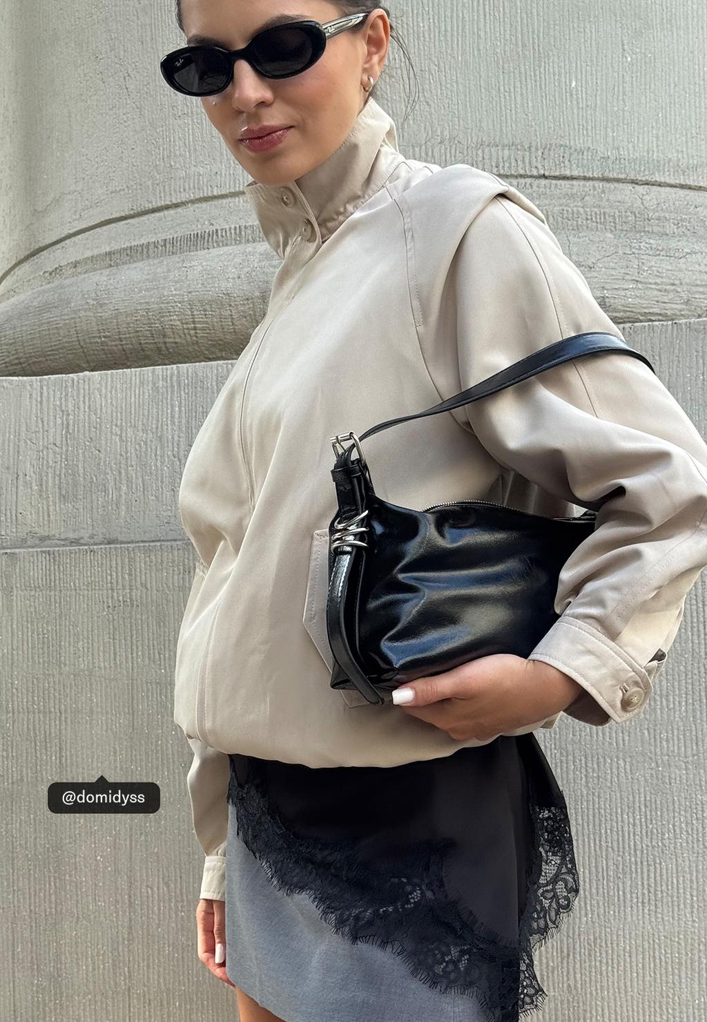 Bolso de hombro detalle asa