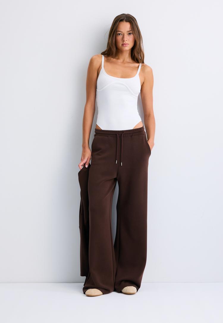 Stradivarius – Mjuk Jogger-Palazzobyxa