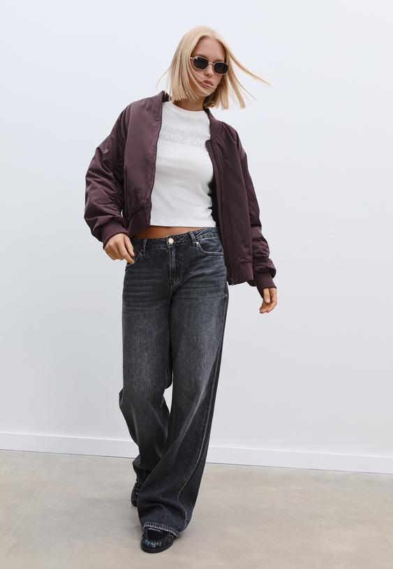 figurbetontes-glitzershirt