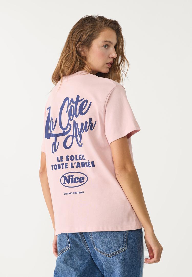 camiseta oversize estampado