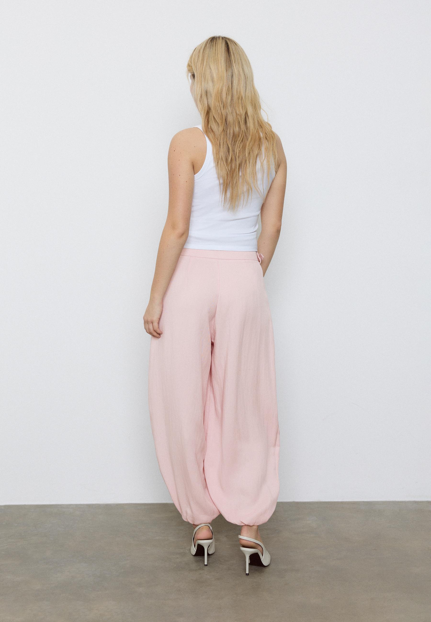 Darted sarouel trousers with buckle — Pastel pink